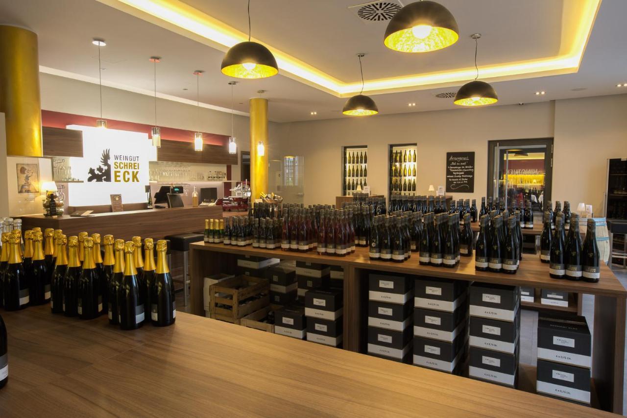 Weingut Schreieck Vinotel & Gutshaus 상트마틴 외부 사진